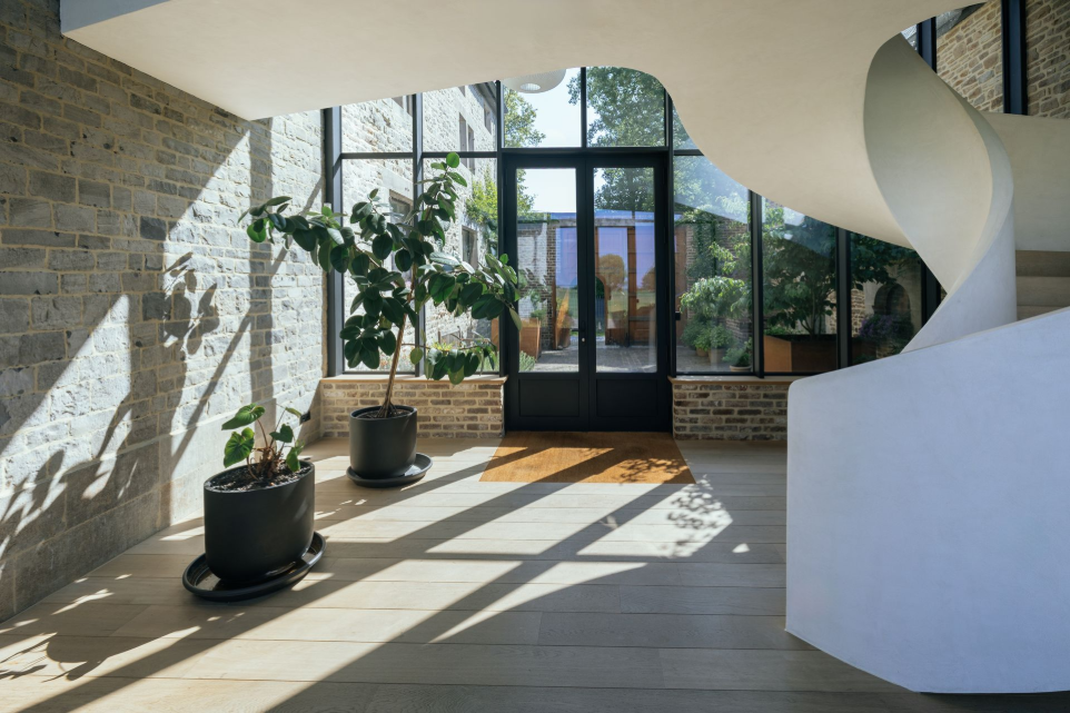 Transformation d&#39;un ancien relais postal en une habitation unifamiliale sur la commune de Wanze 