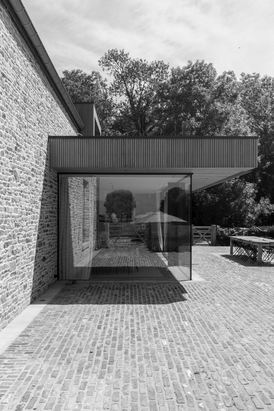 Transformation d&#39;un ancien relais postal en une habitation unifamiliale sur la commune de Wanze 